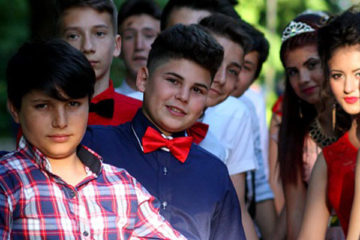 foto di minorenni giovani